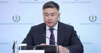 "Я – председатель Нацбанка, при котором курс стал 500, это неприятно": Сулейменов о росте доллара