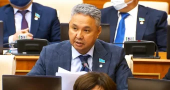 Перуашев чиновникам: Вы вымогаете под видом штрафов и строите какой-то Штрафстан