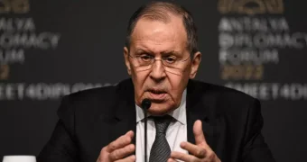 "Будем готовы сделать все": Лавров назвал ракету "Орешник" сигналом Западу