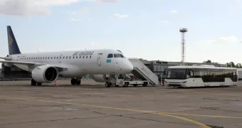 "Не взяли ребенка на рейс": казахстанка выиграла суд у авиакомпании