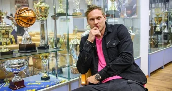 В Латвии допустили криминальную версию гибели Тиммы. Друзья баскетболиста обвинили в заказном убийстве певицу Седокову