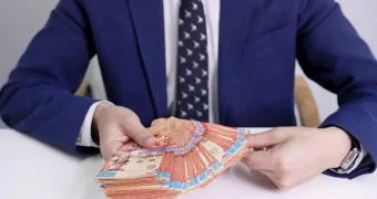 Запрет на выезд из страны для коррупционеров: Минюст обозначил свою позицию