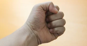 Родители спасённого ребёнка напали на врачей в Кокшетау и написали жалобу