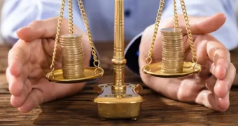 2025 год будет непростым для казахстанцев? Эксперт объяснил свой прогноз