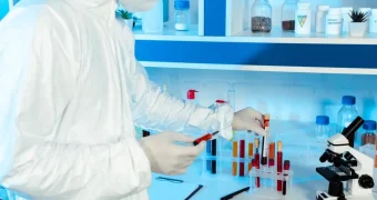 Новый глава ЦРУ рассекретит документы о происхождении вируса COVID-19