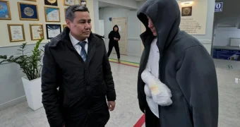 Собака напала на школьника в Акшукуре: мальчика выписали из больницы