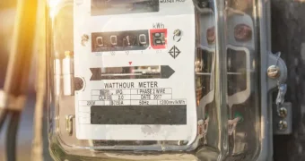 Токаев дал поручение по тарифам на комуслуги