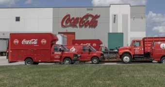 Coca-Cola отзывает напитки с полок из-за опасного вещества