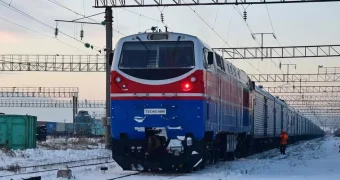 "Людей везут, как скот": на жалобы казахстанцев на старые и холодные вагоны ответил министр