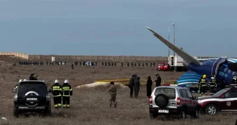 “Взорвалось два сиденья“. О чем говорили командир судна AZAL и бортпроводник