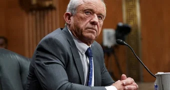 Американский политик оказался любителем перемалывать в блендере живых птиц и зверей