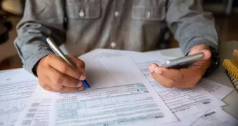 Почему некоторым физлицам придется сдавать декларацию о доходах в Казахстане