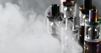 За вейпы отца четверых детей лишили свободы в Мангистау