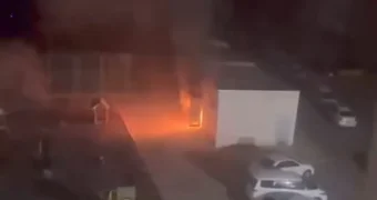 Возгорание трансформаторной попало на видео в Актау