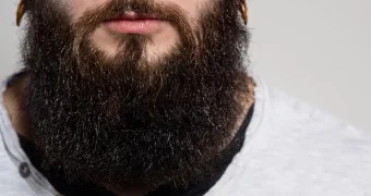 “Отрастите бороды, или тюрьма“: талибы предупредили сотрудников ООН в Афганистане