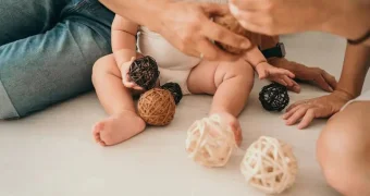 Конституционный суд Казахстана признал права отцов на норму о декрете