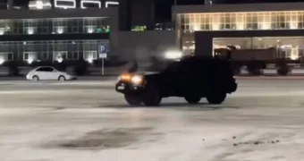 Дрифтера на внедорожнике оформила полиция в Актау