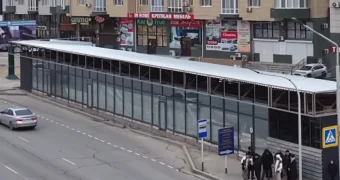 Власти Актау через суд пытаются вернуть земельный участок на остановке