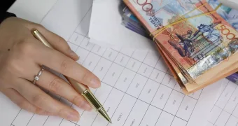 Просрочка по кредиту: когда могут списать деньги с вашей зарплаты