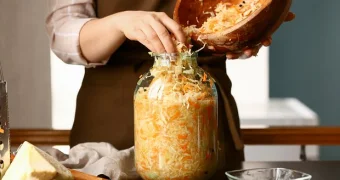 Врач посоветовал защищающий от слабоумия продукт