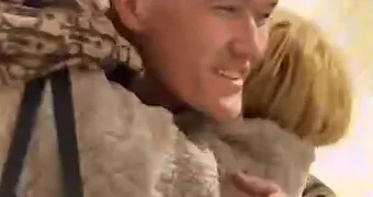 Слезы счастья: женщина спустя 16 лет нашла своего племянника в Актау