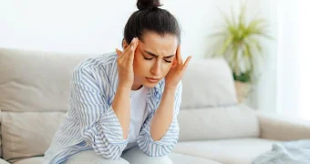 Назван неочевидный способ избавиться от головной боли