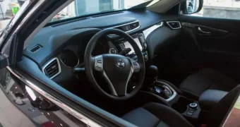 Что скрывает бардачок вашего авто? Тайный отсек, о котором вы даже не догадывались