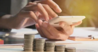 Проверки мобильных переводов в Казахстане: утвержден новый порог