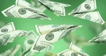 Денежные переводы из Казахстана за рубеж упали до минимума