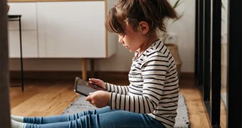 Ограничить доступ к соцсетям детям хотят в Казахстане