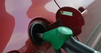 Как сэкономить на бензине без вреда для авто: способ, о котором молчат СТО