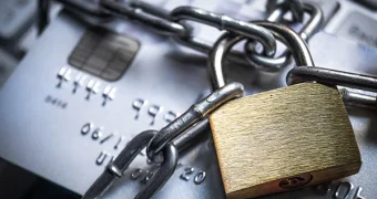 Россиянам на севере Казахстана начали блокировать счета