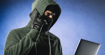 Новая схема мошенничества: деньги списываются за обычный звонок