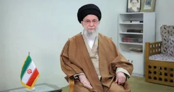 Верховный лидер Ирана предупредил США о последствиях вмешательства в регион