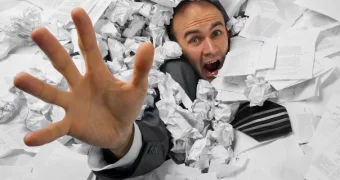 "Работай или умри": как богатые управляют вашим сознанием