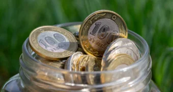 Как казахстанцы могут получить выплаты за счет пенсионных накоплений