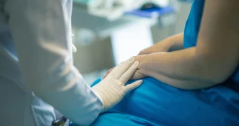 На претензии о нехватке лекарства для онкобольных ответили в облздраве Мангистау