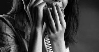 «Помогите, я мать!» — как казахстанцев разводят на жалость и деньги