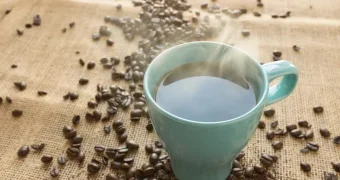 Странно, но вкусно: зачем добавлять чеснок в кофе