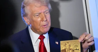 Трамп представил «золотую карту» США за $5 млн: путь к гражданству для богатых иностранцев