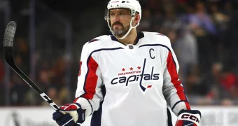 Овечкин повторил исторический рекорд Гретцки