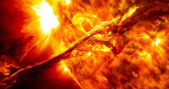 К Земле приближаются два протуберанца — необычная магнитная буря ожидает планету
