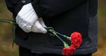 Последний путь за деньги: сколько казахстанцы платят за похороны в 2025 году