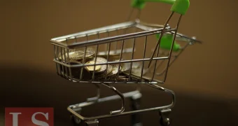 В режиме жесткой экономии: как выживают казахстанцы