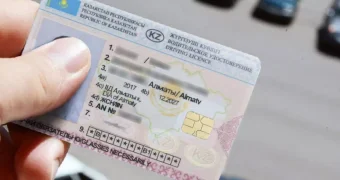 Казахстанцам грозит штраф за просроченные права: когда и сколько придётся платить