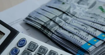 Волшебные документы для списания долгов предлагают казахстанцам