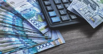 300 миллиардов тенге на компенсации: кто и за что получил выплаты в Казахстане