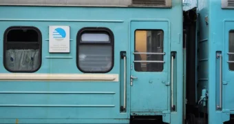 «Как в 90-х»: пассажиры РК жалуются на жуткие условия в поездах