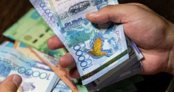 В Казахстане обсуждают пересмотр минимальной зарплаты