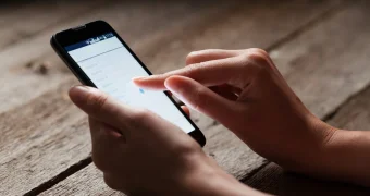 Некоторым казахстанцам придут важные SMS от Минтруда